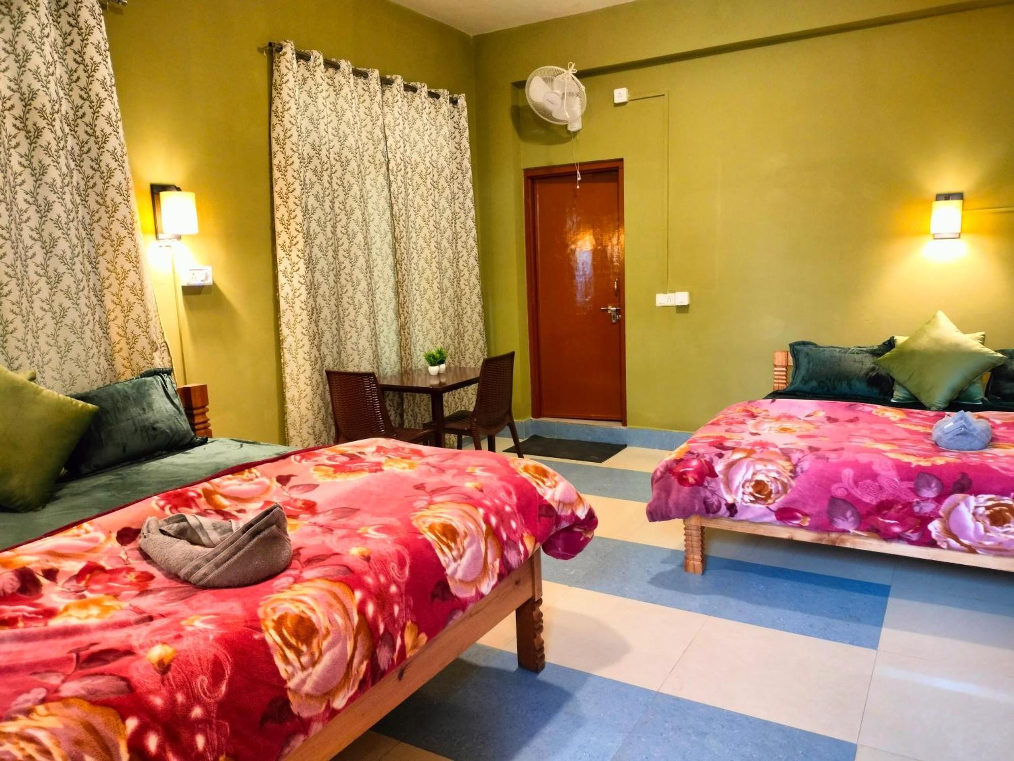 Hotel The Alpine Vista Almora Zewnętrze zdjęcie