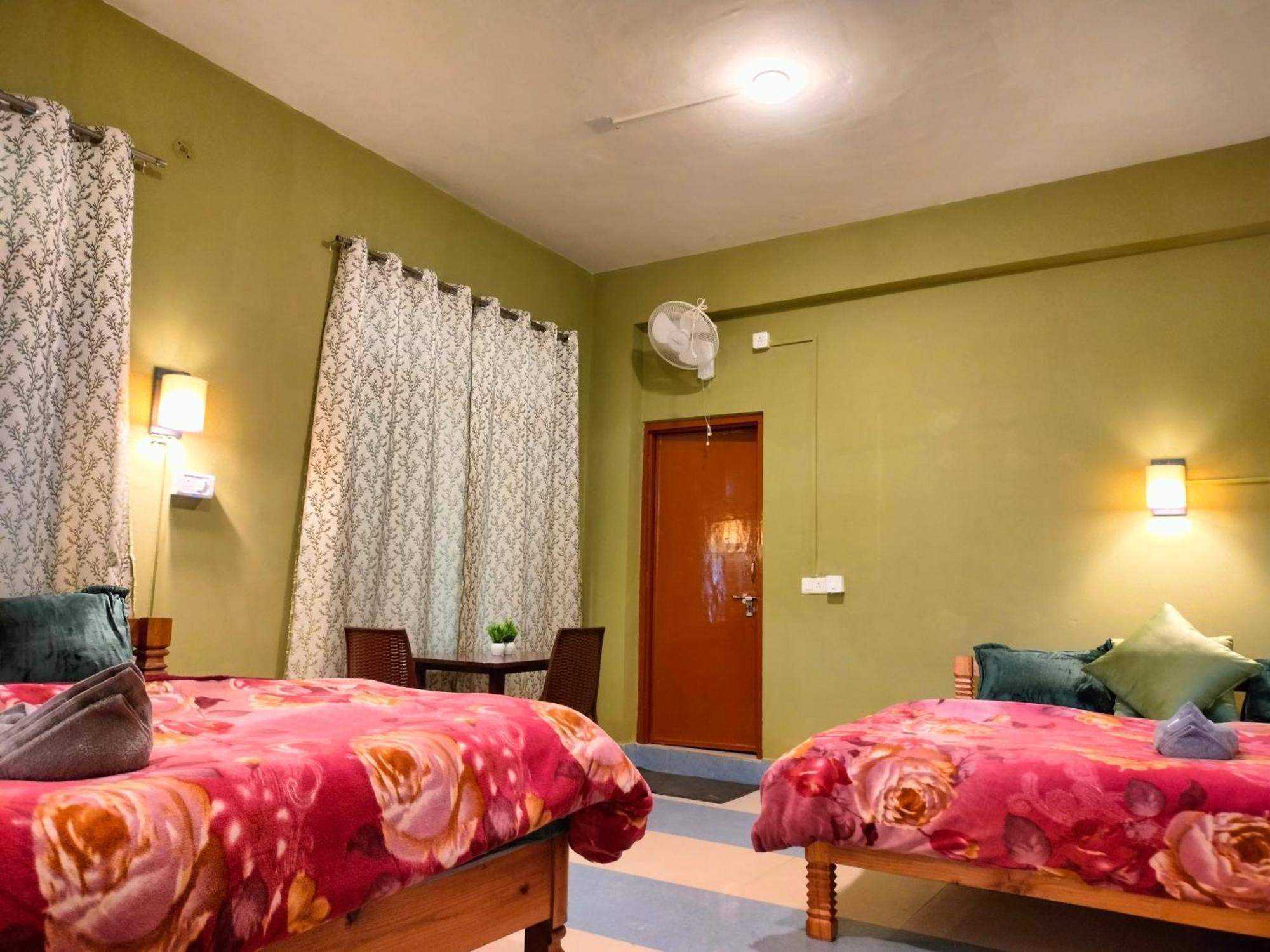 Hotel The Alpine Vista Almora Zewnętrze zdjęcie