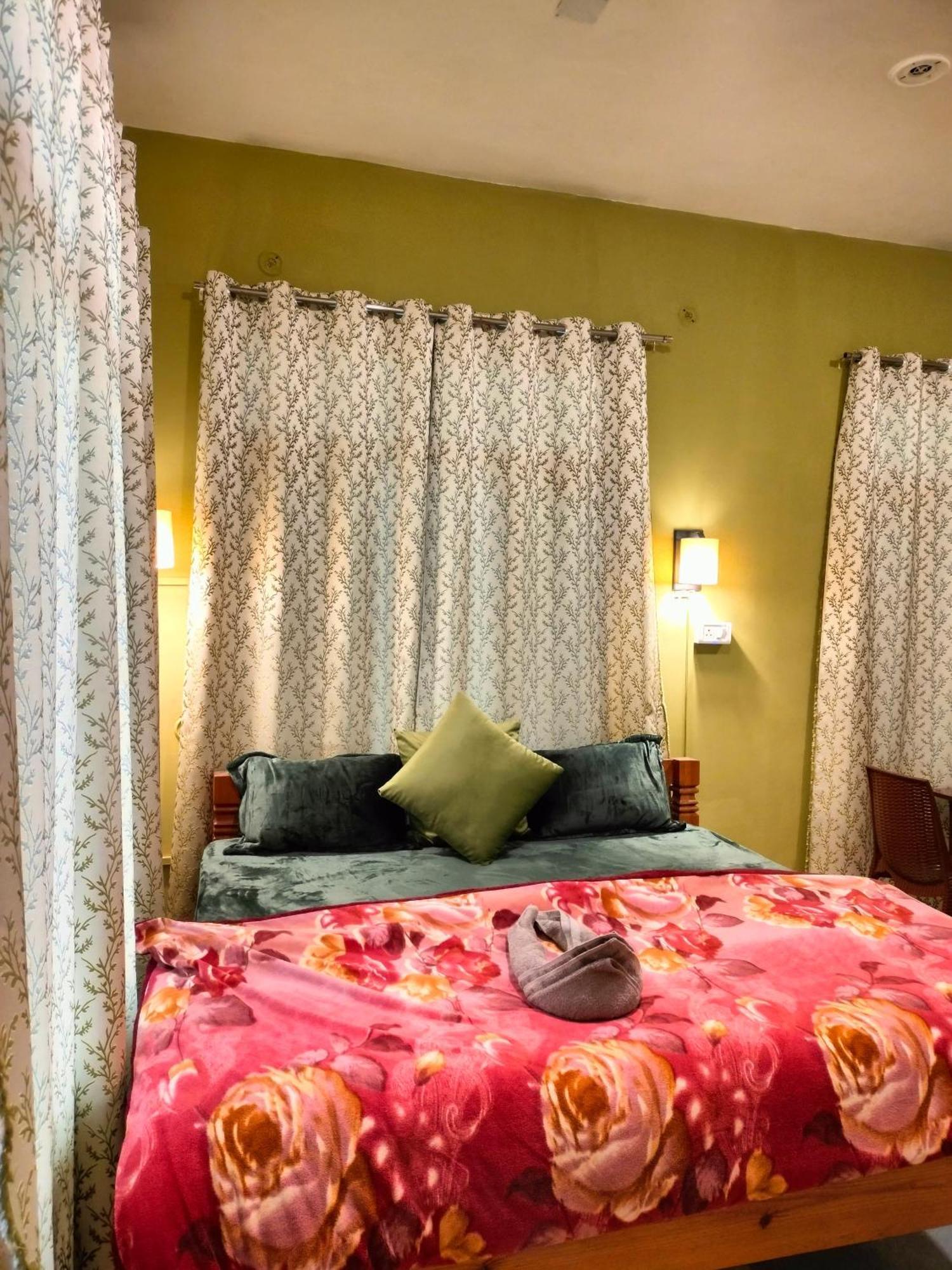 Hotel The Alpine Vista Almora Zewnętrze zdjęcie